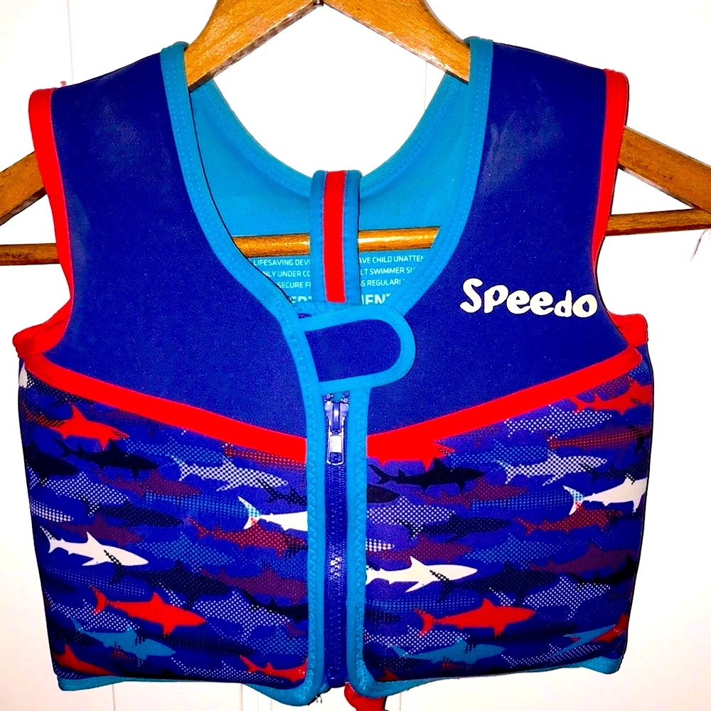 Speedo Life Jacket 33-45 pounds ages 2-4 NWOT